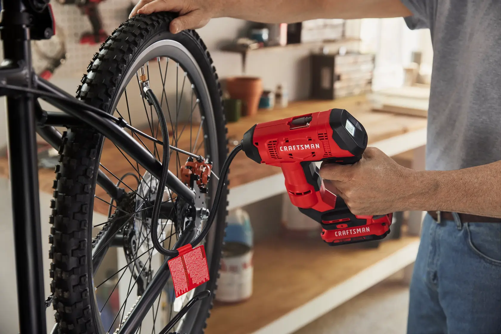 CRAFTSMAN V20 High Pressure Inflator 