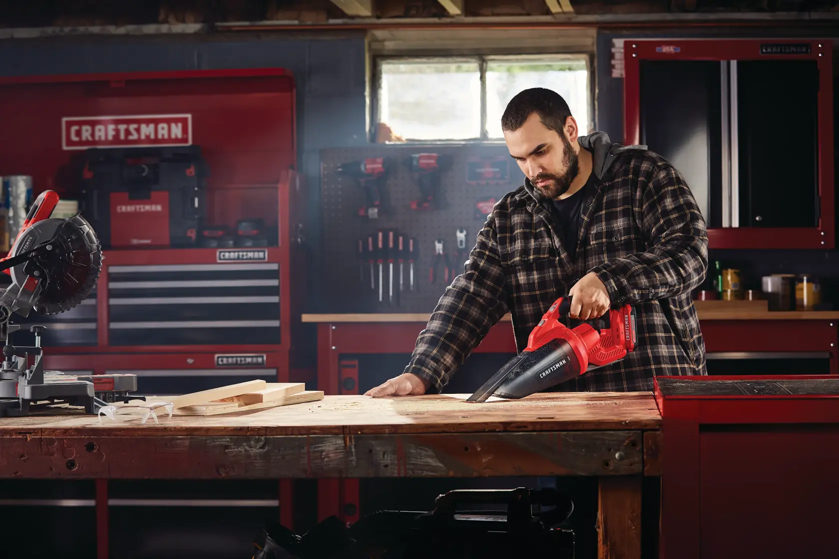View of CRAFTSMAN Cleaning: Dust & Debris Collection  being used by consumer