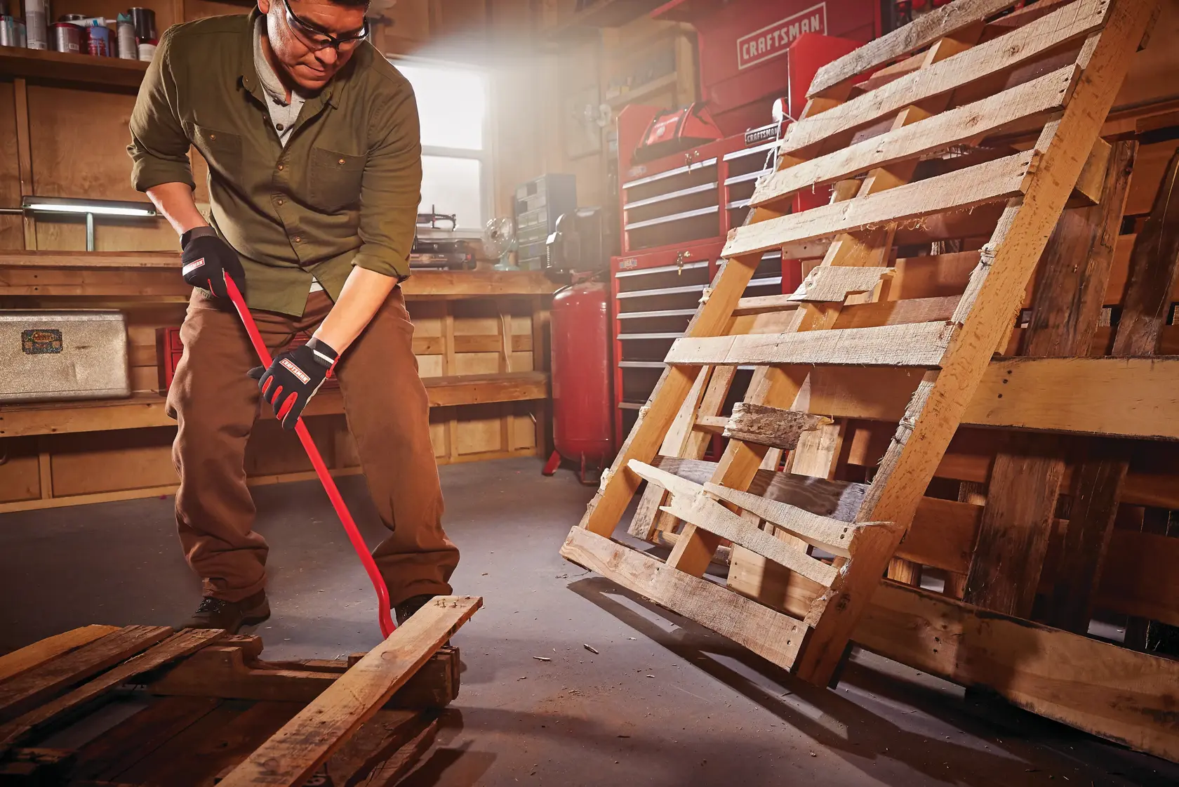 View of CRAFTSMAN Pry Bars being used by consumer