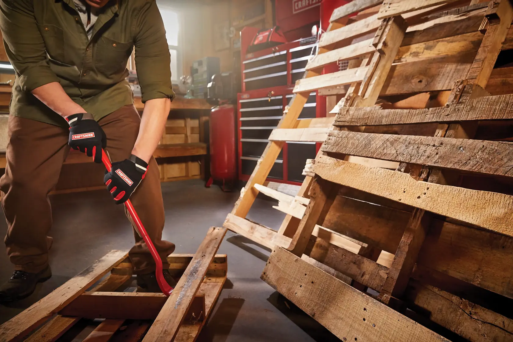 View of CRAFTSMAN Pry Bars being used by consumer