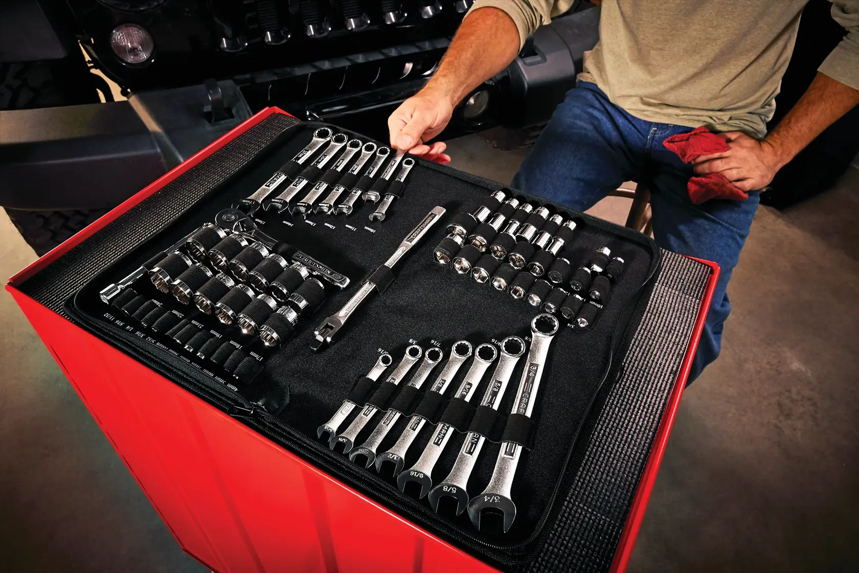 View of CRAFTSMAN Mechanics Tool Set  being used by consumer