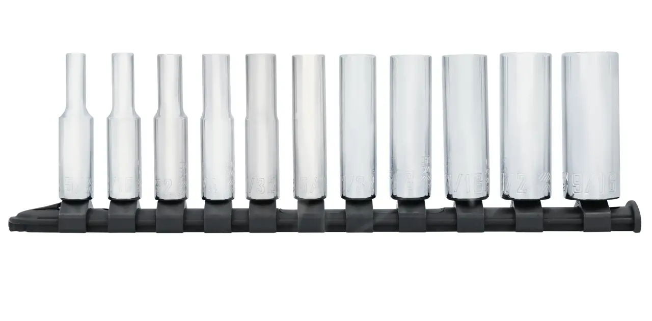 CRAFTSMAN CMMT12050 11PC 1/4IN DR DEEP SAE 6PT socket set front view.