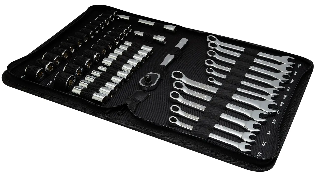 CRAFTSMAN 47PC MECH TOOL SET shown in open pouch case