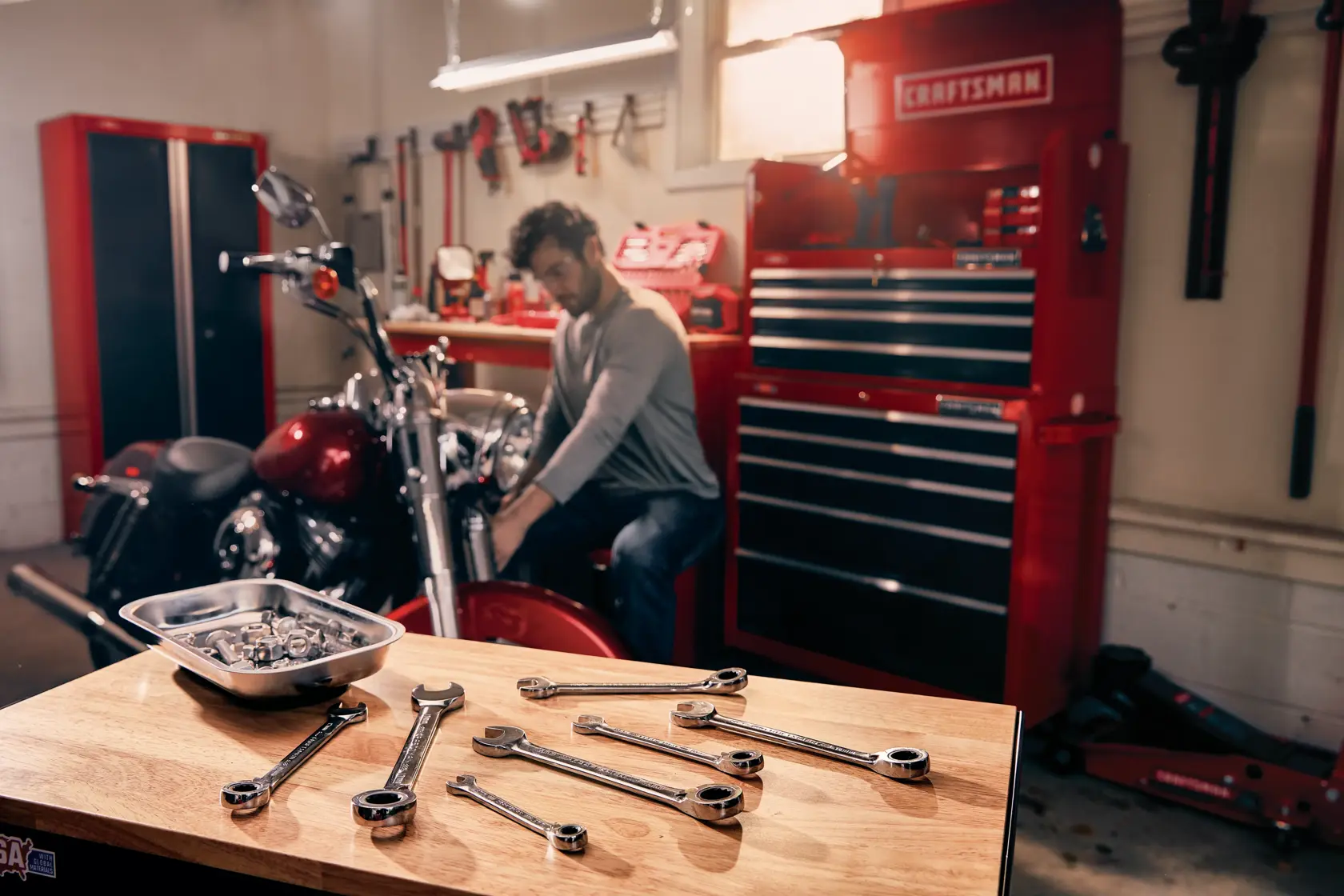 View of CRAFTSMAN Wrenches: Ratchet being used by consumer