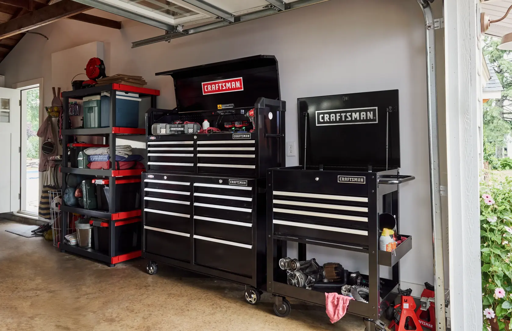 CRAFTSMAN S2000 Series 52-Inch 8-Drawer Tool Chest (Black)