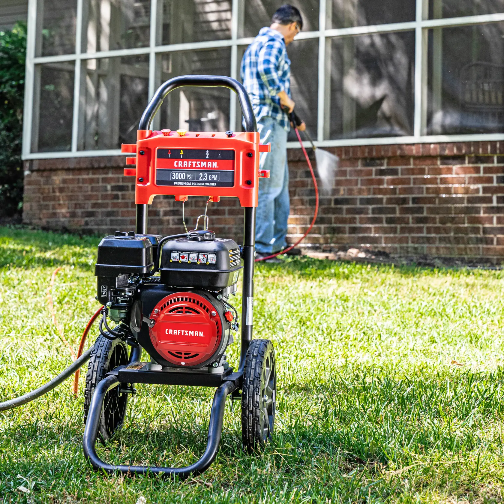 CRAFTSMAN® 3200 PSI at 2.4GPM Cold Water Gas Pressure Washer with