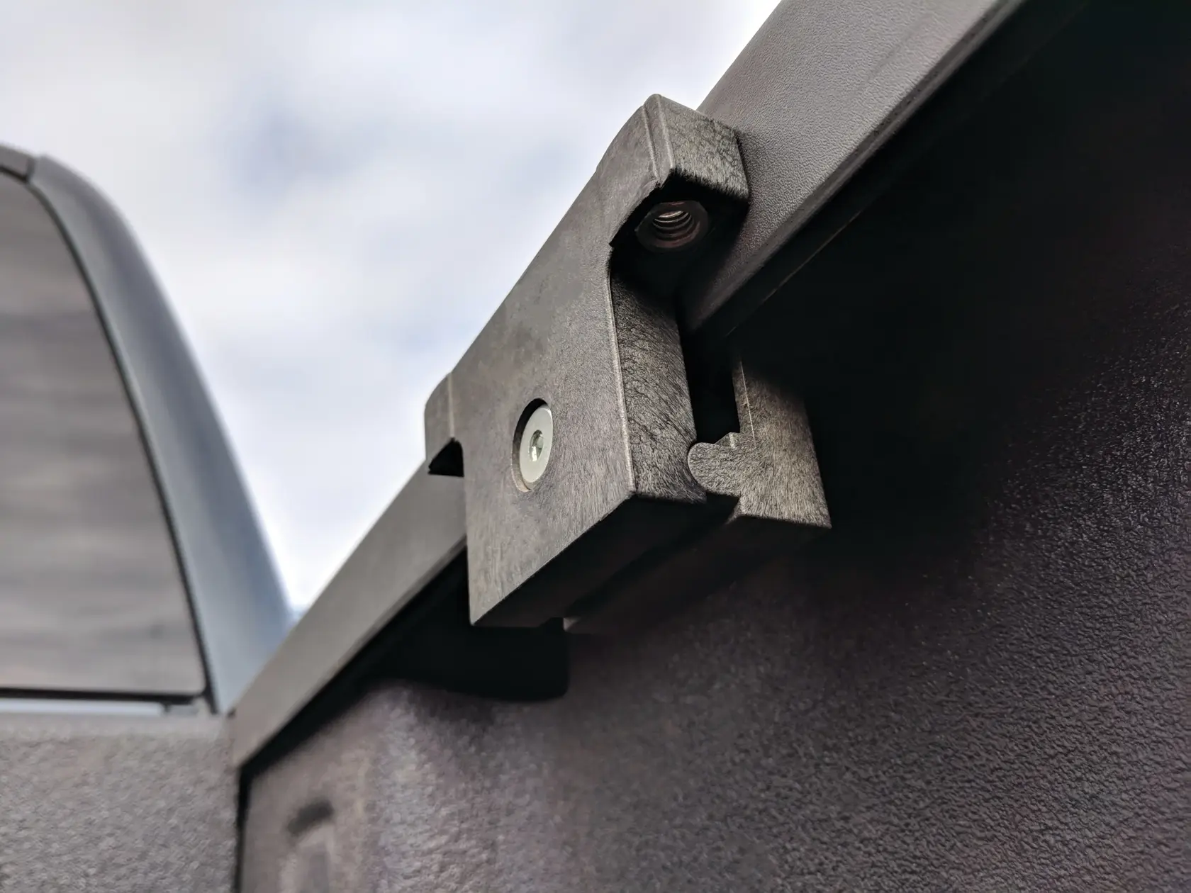 Grip rite mounting kit.